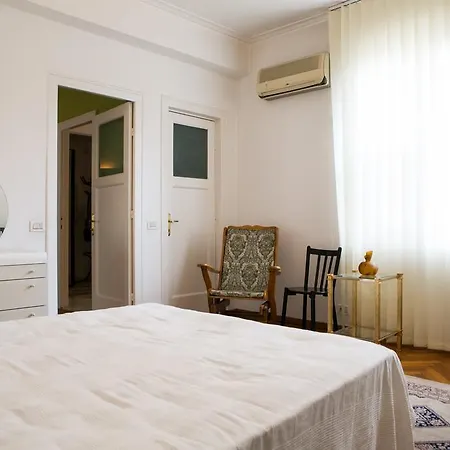 Atheneum Apartament